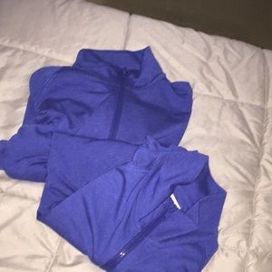 2 Magellan long sleeves